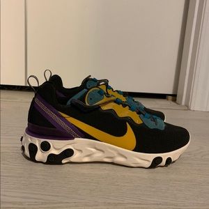 Nike React Element 55